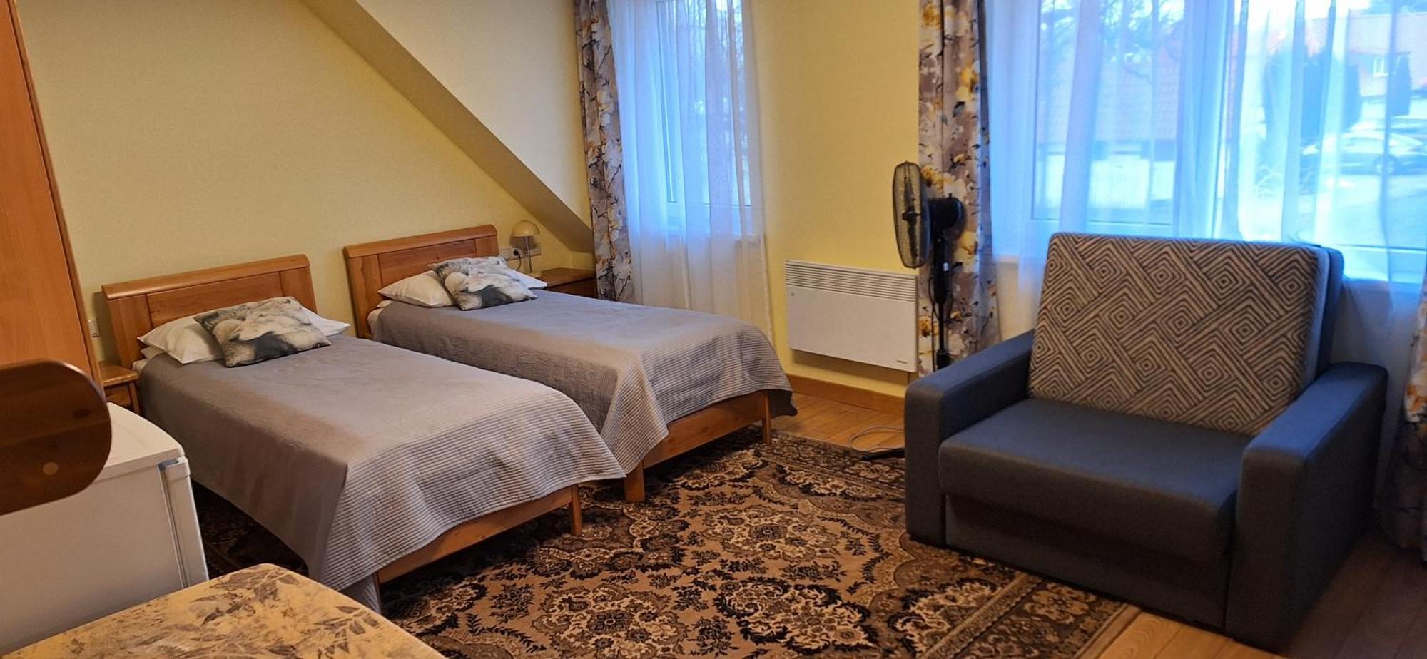 Hotel Senlici Йелгава Екстериор снимка