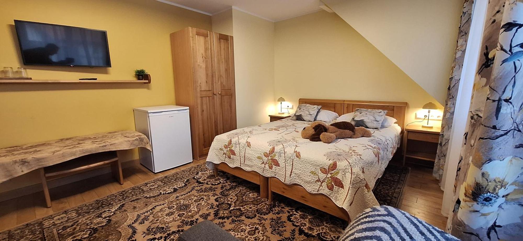 Hotel Senlici Йелгава Екстериор снимка
