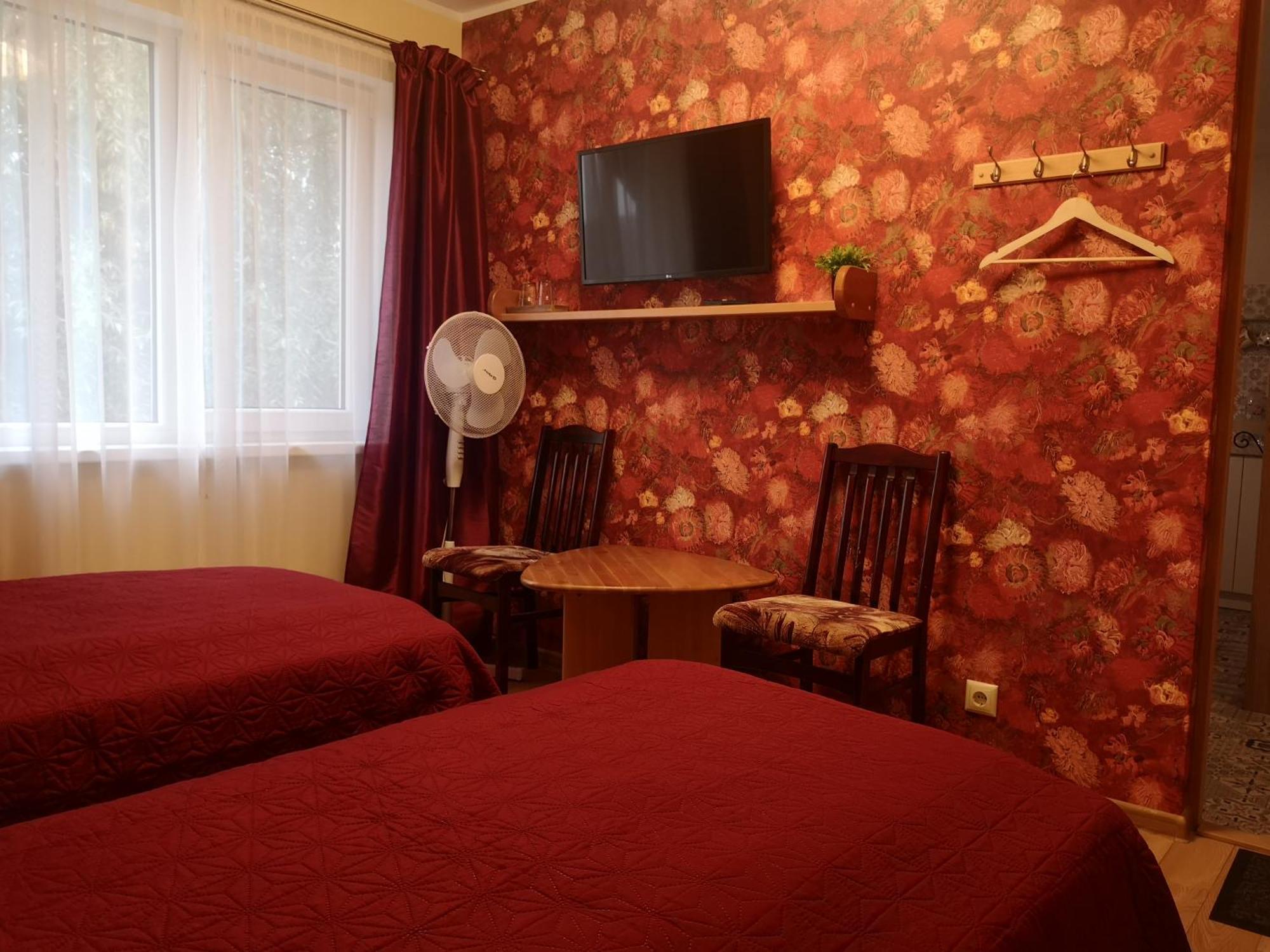 Hotel Senlici Йелгава Стая снимка